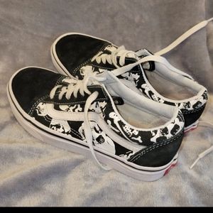 Skulls vans shoes W5.5
